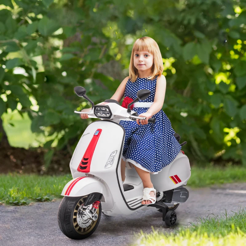 AIYAPLAY Motocicletă electrică pentru copii, licență Vespa, cu roți ajutătoare, far și muzică, din PP și metal, 107x47x73 cm, albă