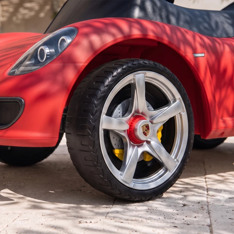 AIYAPLAY Voiture sans pédales pour bébés 18-36 mois Licence Porsche 2 phares Klaxon Son de démarrage 63x28,5x38 cm Rouge