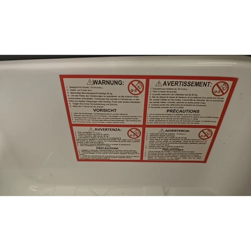 AIYAPLAY Voiture électrique enfant 12V avec télécommande Batterie lithium 2 moteurs Démarrage en douceur Suspension arrière Blanc