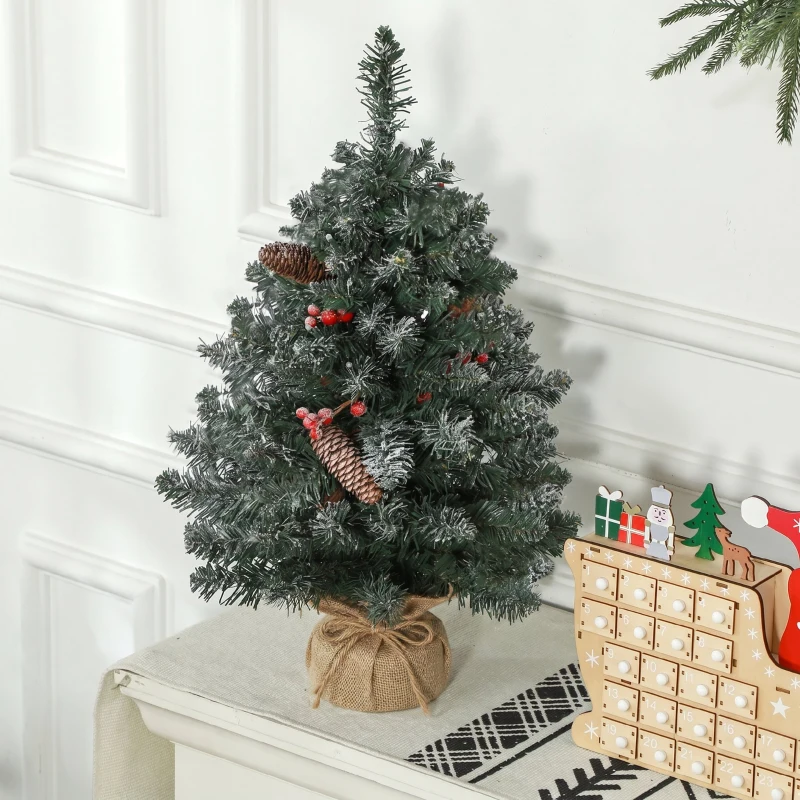 HOMCOM Mini brad de Crăciun 60 cm cu lumini integrate, 86 ramuri, conuri de pin, bobițe roșii, bază din ciment, verde