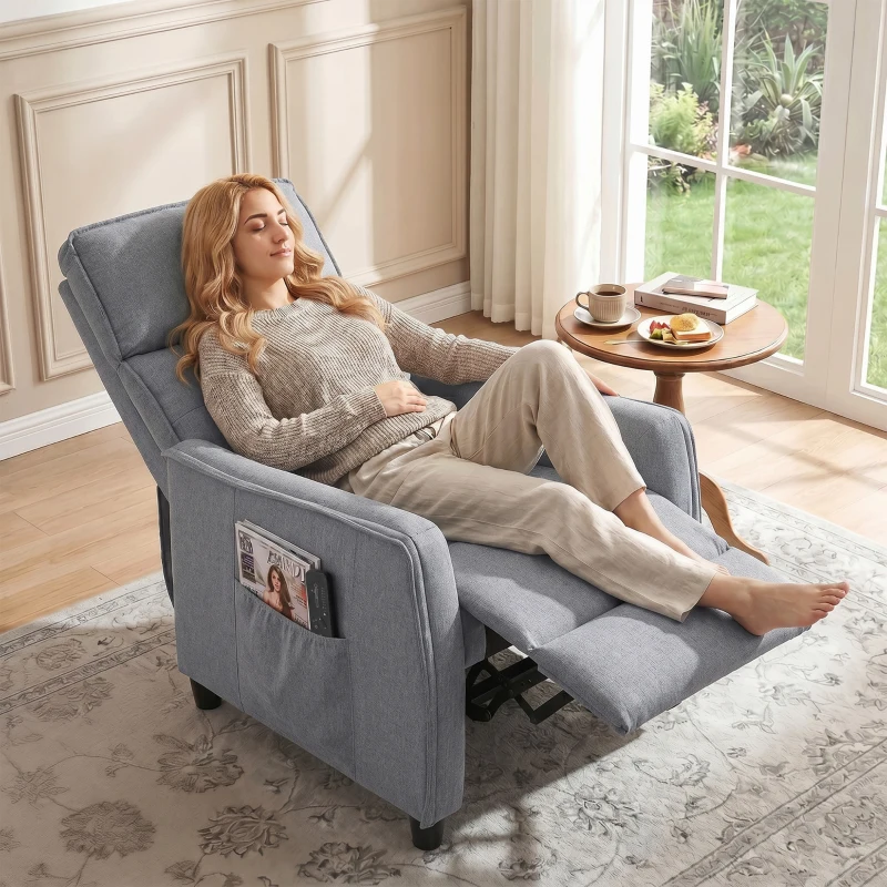 HOMCOM Poltrona Massaggiante e Reclinabile a 160° con Poggiapiedi e Telecomando, 69x93x104cm, Effetto Lino Grigio Chiaro
