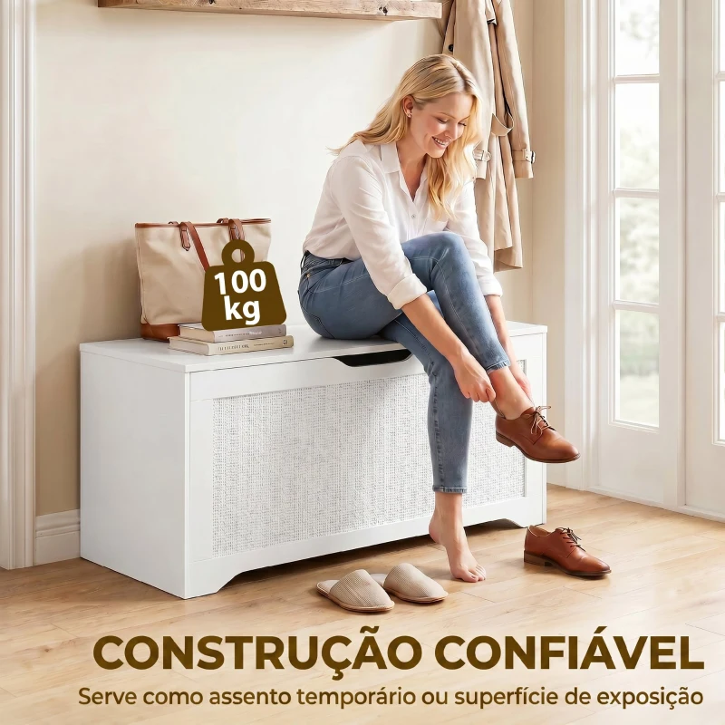 HOMCOM Baú de Arrumação 136L com Painel de Ratã e Tampa com Braços de Apoio, 100x40x45 cm, Branco