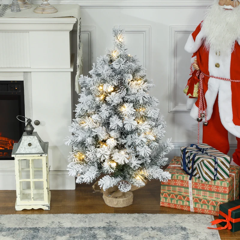 HOMCOM Weihnachtsbaum 92 cm, LED-Lichter, Schneezweige, Tannenzapfen, flammenhemmend, Betonfuß