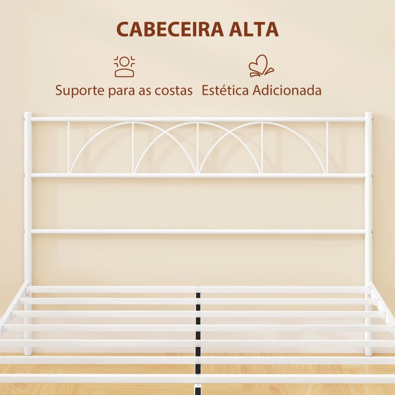 HOMCOM Cama de Casal com Cabeceira de Ripas de Aço e Espaço de Arrumação Debaixo da Cama Carga 330 kg 141,5x198x98 cm Branca
