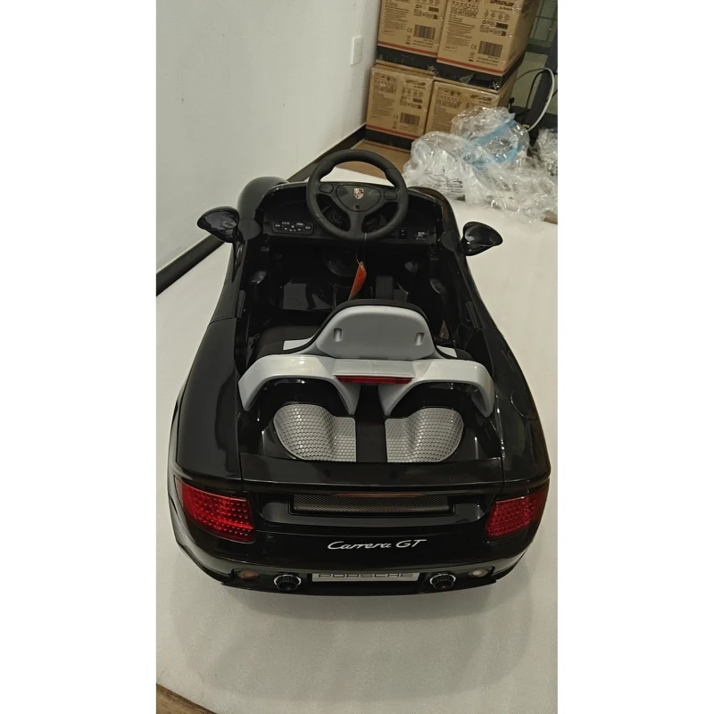 AIYAPLAY Voiture Électrique Enfants Licence Porsche Carrera GT 12 V Télécommande 2,4 G 2 Moteurs Suspension Démarrage en Douceur Noir