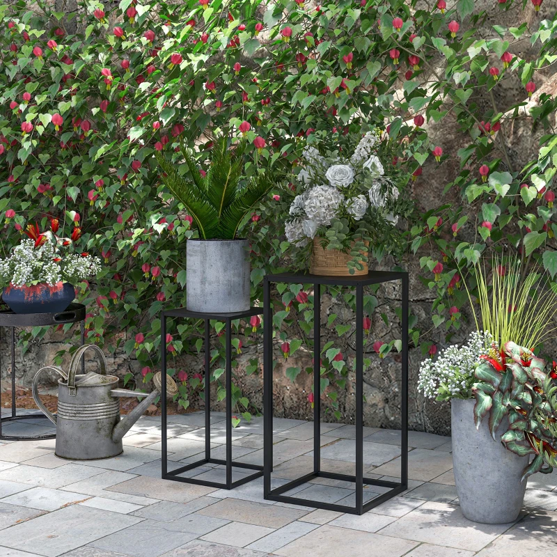 Outsunny Lot de 2 supports pot de fleurs encastrables 2 hauteurs différentes 58,5 et 65 cm - acier noir