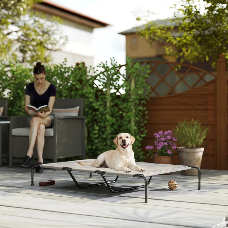 PawHut Cama Exterior para Cão Cama Elevada para Cães Grandes com Estrutura de Aço Tecido de Malha Respirável 152x94x23 cm Bege