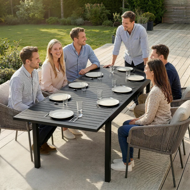 Outsunny Tavolo da giardino allungabile per 6-8 persone, alluminio con piano a doghe, nero.