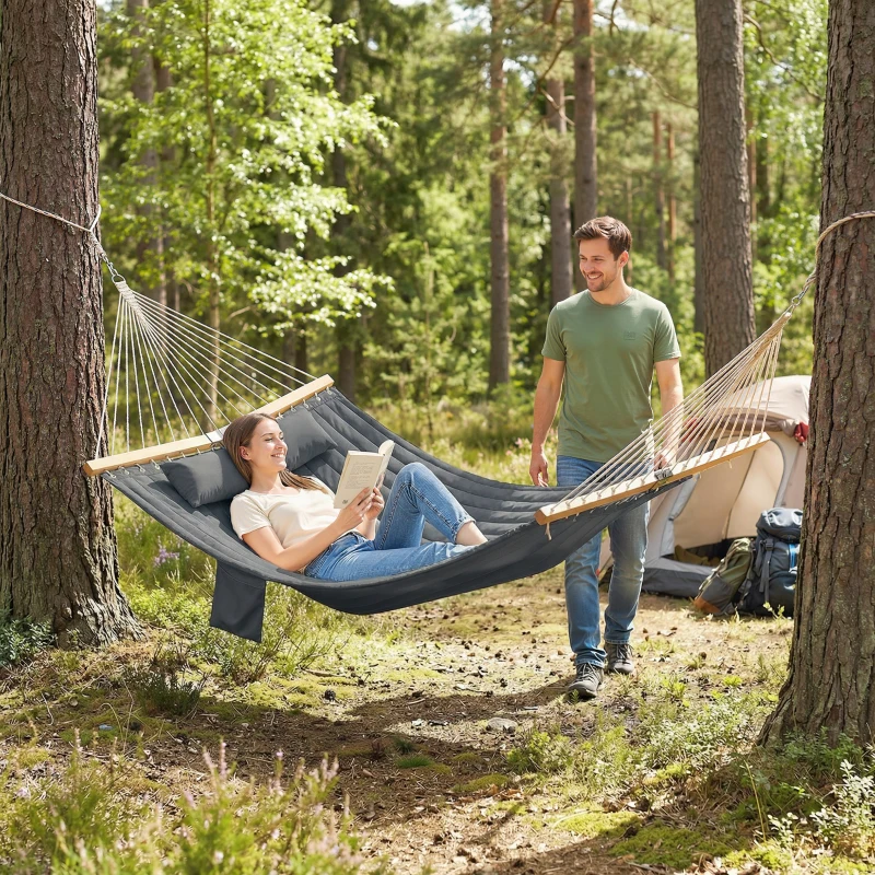Outsunny Hängematte Outdoor 200x140cm, zweilagig Hängematte mit Kopfstütze Magazintasche Holzstäbe bis 200kg