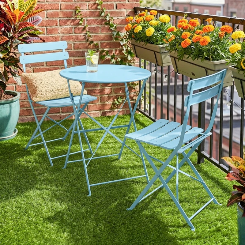 Outsunny 3-teiliges Garten Bistro Set Klappbar Bistrotisch mit 2 Stühlen Lamellen-Sitz Doppelt X-Beine Hellblau