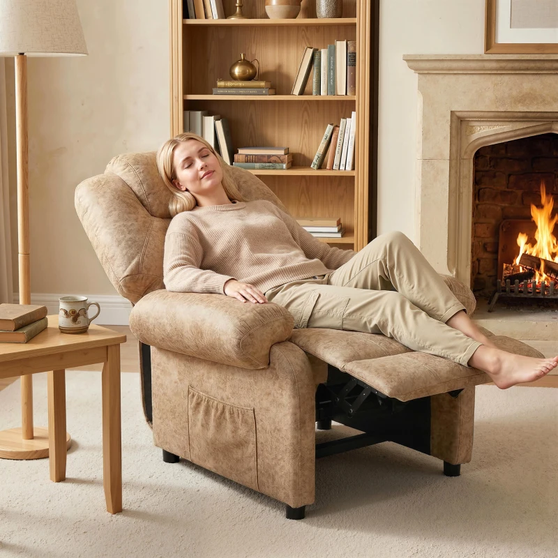HOMCOM Sillón Relax Reclinable Manual, Sillón Relax de Terciopelo con Reposabrazos, Reposapiés, Acolchado Grueso, Butaca Reclinable hasta 135º para Salón, Dormitorio, Oficina, Beige