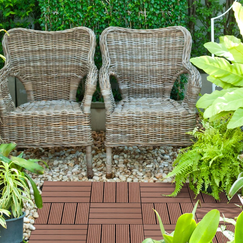 Outsunny Set 11 Piastrelle per Esterni ad Incastro Antiscivolo in HDPE Riciclato, 30x30x2.2 cm, Marrone