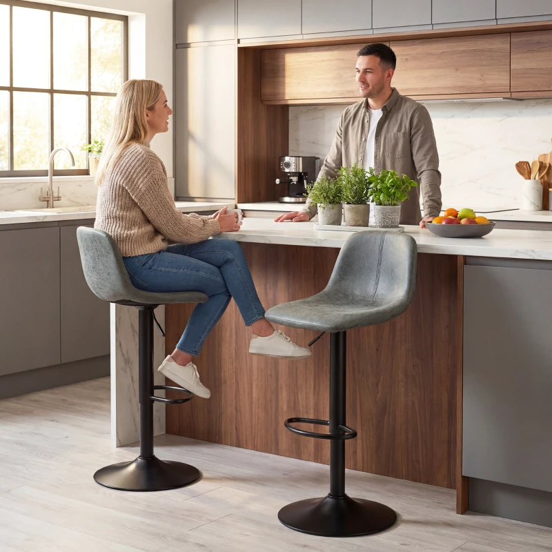 HOMCOM Bar Stools Set of 2, Modern Swivel Barstools with Footrest for Kitchen Island and Dining Room, Green