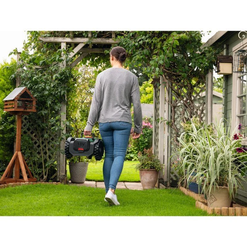 Robot tondeuse autonome - Bosch - VISIMOW18V-200 - 06008E1102 - batterie 5Ah + chargeur - 18V - 18cm de coupe