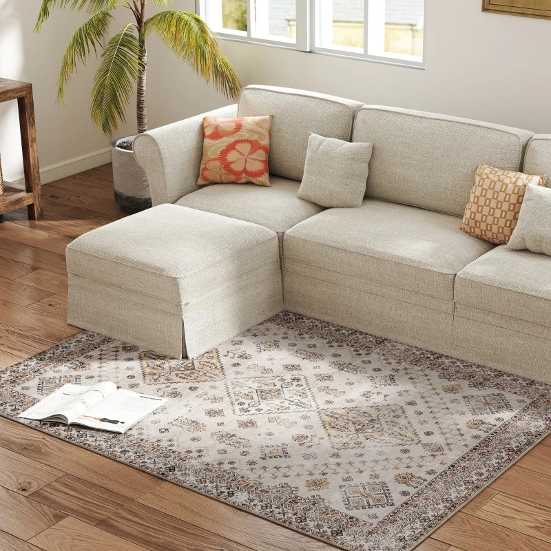 HOMCOM Vintage Area Rug, Non-Slip Washable Rug, Flannel Floor Carpet for Living Room, Bedroom, Dining Room, Home Office, 170 x 120 cm, Beige
