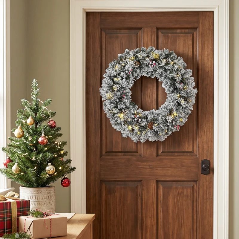 HOMCOM Schneebesetzte Weihnachtsgirlande 60 cm mit LED-Lichtern, Tartan-Schleife, Zweige, Zapfen, Beeren, Grün