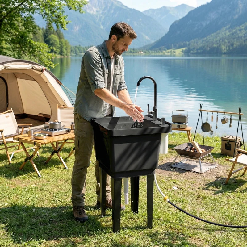 Outsunny Tragbares Camping-Waschbecken mit Seifenspender, Wasserhahn, Einlass- und Ablaufschläuchen, Schwarz