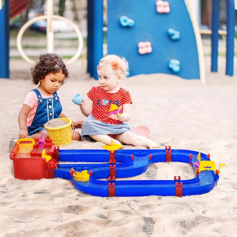 HOMCOM Playset Acquatico 53 Pezzi con Acqua e Sabbia, Percorso Acquatico per Bambini 3-6 Anni con Accessori e Parti Componibili, in PP, 123x90x7cm, Blu e Rosso