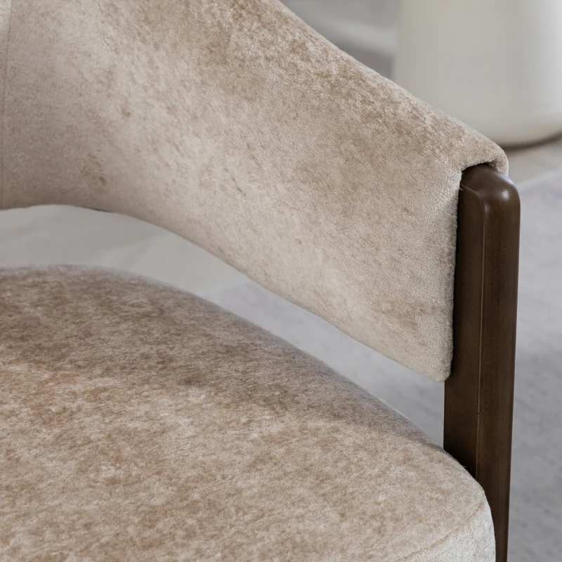HOMCOM Accent Chair, Chenille Upholstered Tub Chair with Wide Seat, Solid Wood Frame and Legs, Comfy Armchair, Beige