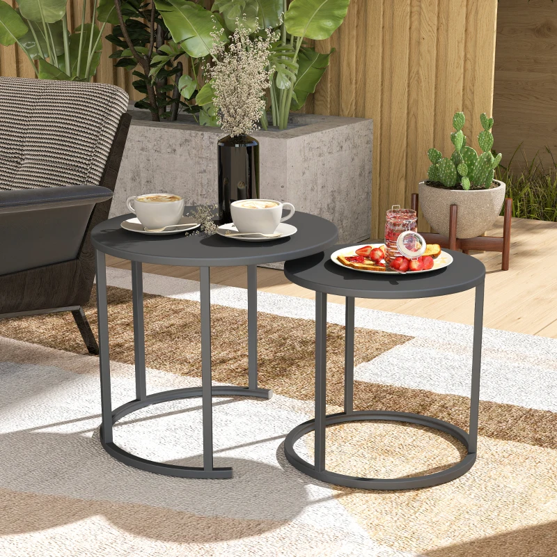 Outsunny 2er Set Beistelltisch Stapelbar Gartentisch Rund wetterfest Balkontisch aus Stahl platzsparend Dunkelgrau