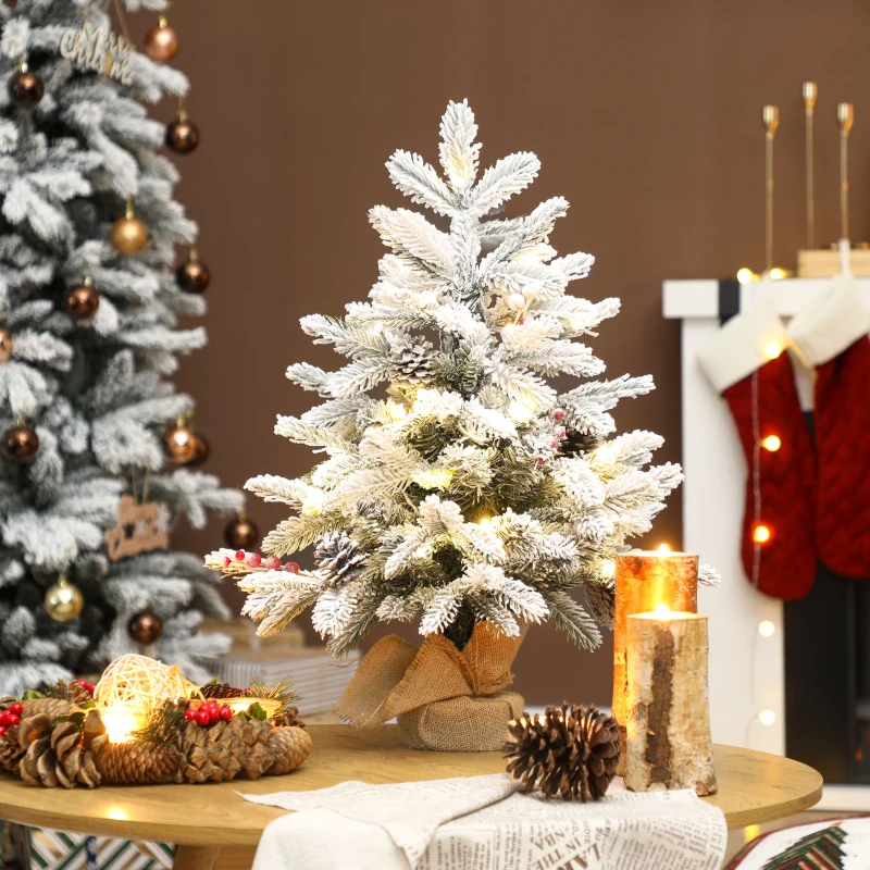 HOMCOM Mini brad de Crăciun 60 cm cu 35 LED-uri, efect de zăpadă, mini pom de masă cu conuri, brad artificial pentru decorațiuni, alb