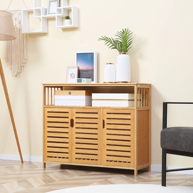 HOMCOM Aparador para Salón de Bambú con 3 Puertas Ranuradas Estantes para Comedor Cocina Entrada Natural 100x35x82 cm