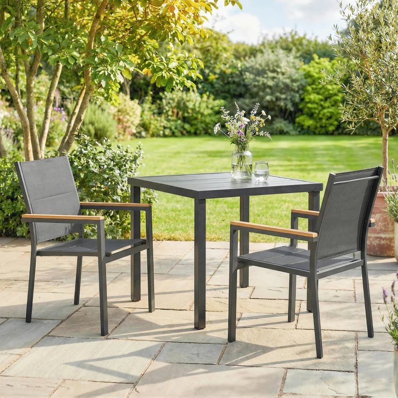 Outsunny Lot de 2 Chaises de Jardin Empilables, Assise et Dossier Rembourrés, Accoudoir en Bois Plastique, 56x55x85cm, Gris Foncé