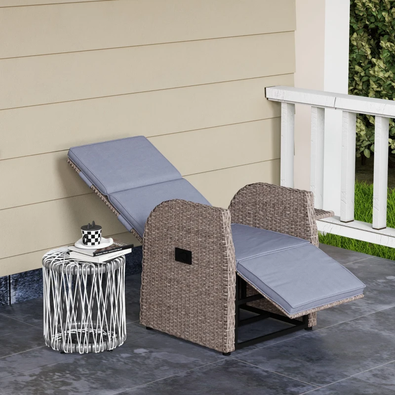 Outsunny 148° Reclining Rattan Garden Armchair, with Footrest - Brown/Grey