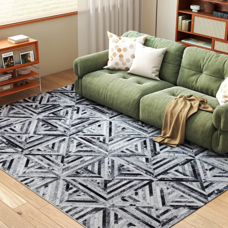HOMCOM Modern Area Rug, Triangle Pattern Non-Slip Washable Rug, Chenille Floor Carpet for Living Room, Bedroom, Dining Room, Home Office, 290 x 200 cm, Black