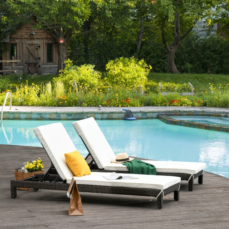 Outsunny Conjunto de 2 Tumbonas de Jardín Tumbonas de Ratán PE Reclinable en 5 Posiciones para Terraza Patio 196x65x22 cm Marrón