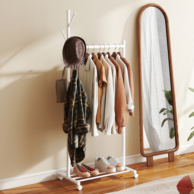HOMCOM Kledingrek op wielen, mobiele garderobe met kledingstang, 5 haken, schoenenrek wit