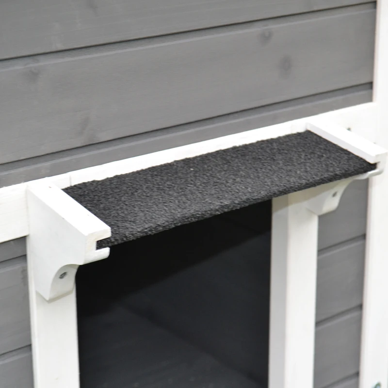 PawHut Cuccia per Gatti Rialzata con Balconcino e Tetto Impermeabile da Giardino Legno 115x66.5x74.7cm Grigio