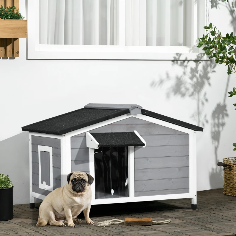 PawHut Casa para Cães de Madeira Casa para Animais de Estimação com Teto Asfáltico 2 Janelas Porta com Cortina 97x72x65 cm Cinza