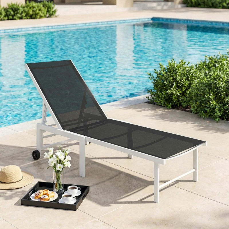 Outsunny Espreguiçadeira Reclinável de Jardim com Rodas Encosto Ajustável em 5 Níveis e Estrutura de Aço 166x60x84 cm Cinzento