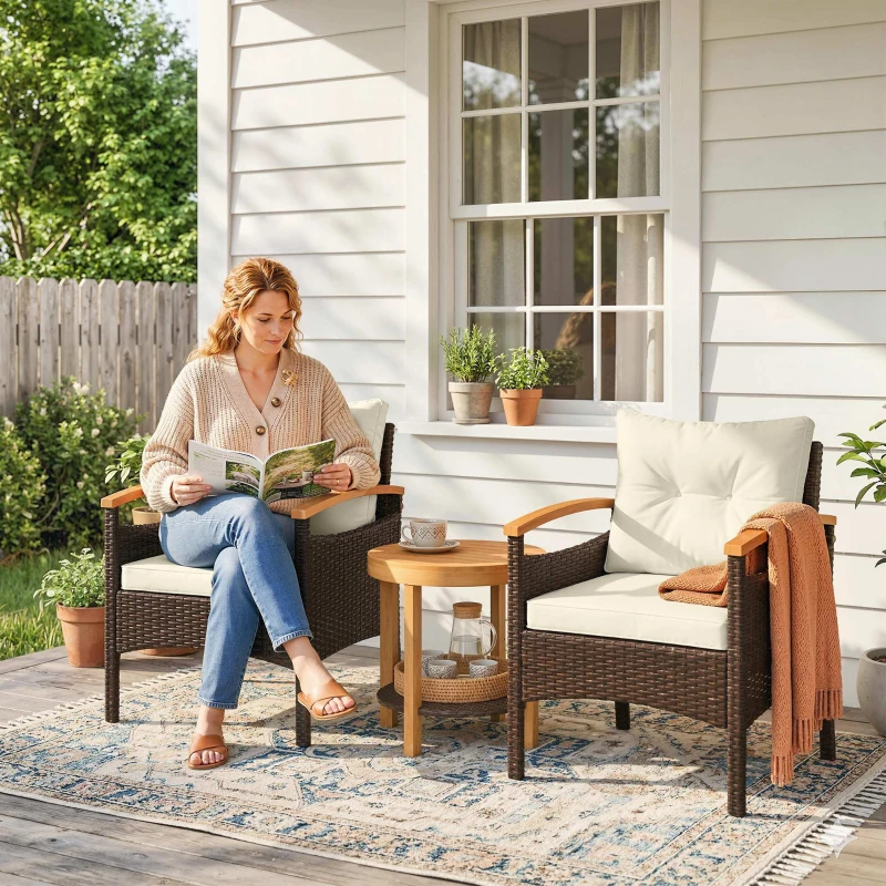 Outsunny Rattan Bistroset 3 teiliges FSC Gartenmöbel-Set mit 2 Sessel, 2-Ebene Holz-Tisch, dicke waschbare Kissen