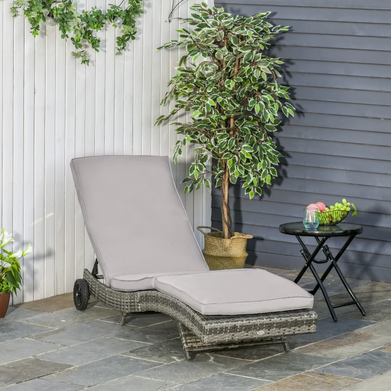 Outsunny Espreguiçadeira de Vime Reclinável Espreguiçadeira de Jardim com 2 Rodas Encosto Ajustável em 5 Posições 207x70x70 cm Cinza