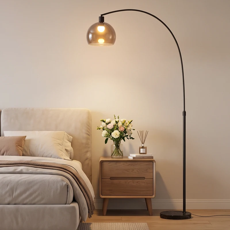 HOMCOM Lampada da Terra ad Arco con Interruttore a Pedale, 90x26x180 cm, Nero e Grigio Fumo