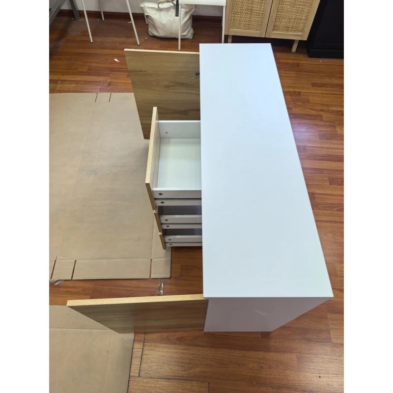 HOMCOM Buffet 2 Portes Buffet de Salon avec 3 Tiroirs Meuble TV jusqu'à 139,7 cm 120x35x74,5 cm Blanc et Chêne