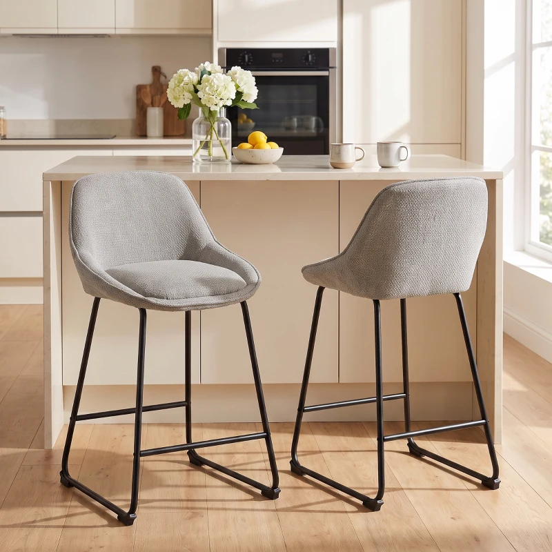 HOMCOM Conjunto de 2 Banquetas de Bar, Banquetas em Chenille, Assento Estofado 64H cm, Encosto e Apoia-Pés, Cinza