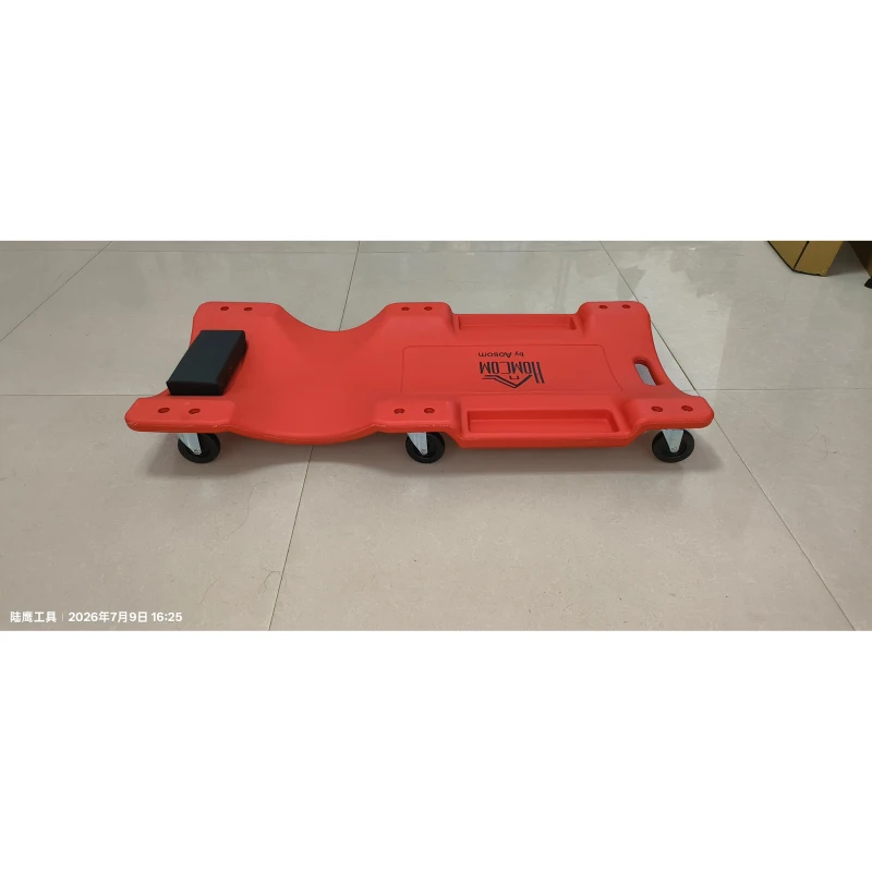 HOMCOM Low Profile Rolling Shop Creeper, Padded Headrest, Dual Tool Trays, 6 Swivel Casters, 150 kg, Red