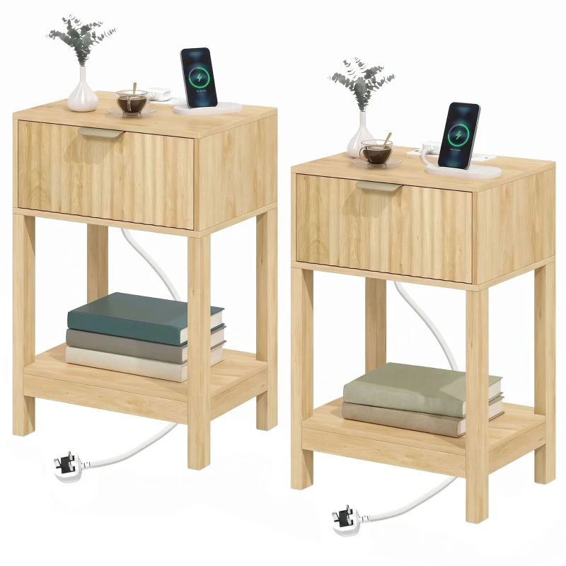 HOMCOM Modern Fluted Nightstand Set of 2, Bedside Table with Charging Station, Drawer and Open Shelf for Bedroom, Oak