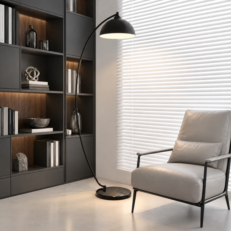 HOMCOM Lampadaire en C, Lampe Sur Pied Salon 178H cm, Abat‑Jour Réfléchissant, Interrupteur au Pied, Base en Marbre, Noir
