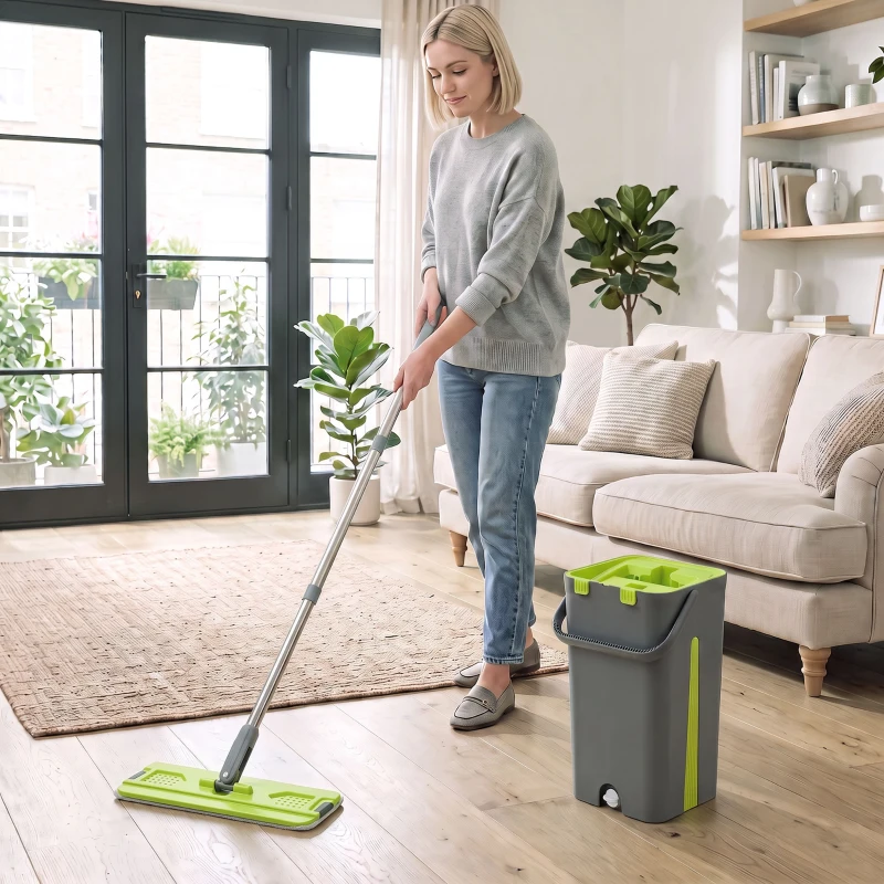 HOMCOM Mop and Bucket Set, Compact Flat Mop System with Wringer, 2 Chambers, 5 Reusable Pads, Dark Grey and Green