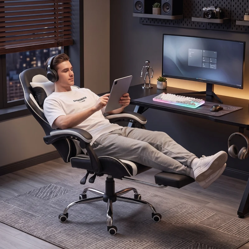 HOMCOM Sedia Gaming Ergonomica Massaggiante con Cuscino Lombare Regolabile, Finta Pelle, Poggiapiedi, Bianco