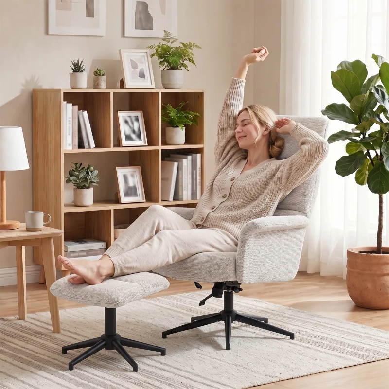 HOMCOM Fotel lounge obracany o 360° z podnóżkiem, beżowy