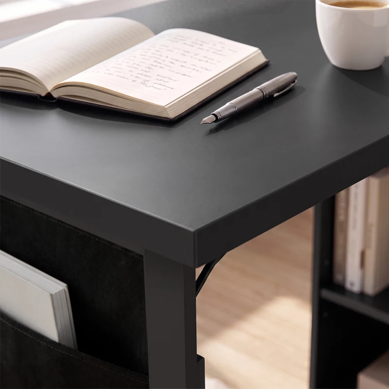 HOMCOM Scrivania con Libreria e Borsa Laterale in Tessuto, Tavolo da Lavoro per Studio Ufficio, 98x51x153 cm, Nero