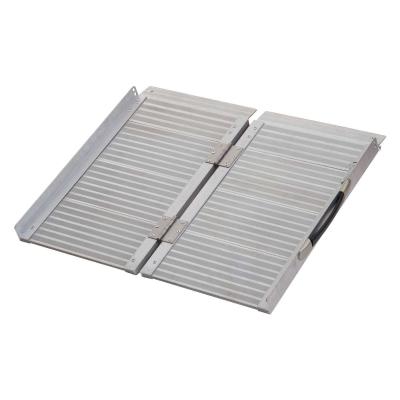 HOMCOM Folding Aluminum Ramp W/Handle for Wheelchairs/Scooters/Pet Mobility 24"