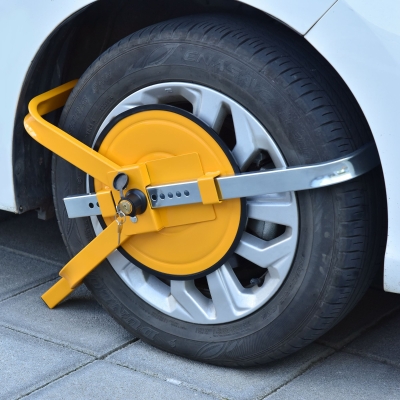HOMCOM Steel Car Guard Vehicle Wheel Clamp Yellow