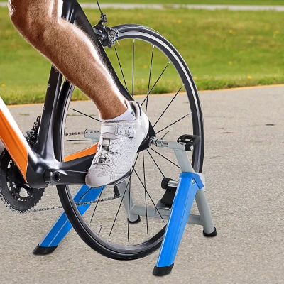 Trenażer rowerowy HOMCOM rower treningowy z 8-stopniową regulacją oporu hamulec magnetyczny do kół 650C, 700C/26"-29" stalowy kolor niebieski 77 x 56 x 47,5 cm