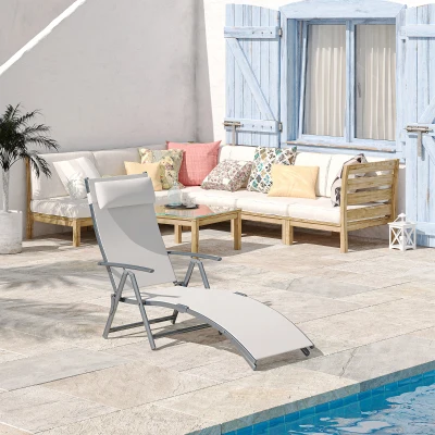 Outsunny Outdoor Recliner Sun Lounger Chair, Steel Frame Folding Chaise Lounge Chair with Headrest, 7 Levels Adjustable Backrest and Breathable Mesh Fabric, Cream White